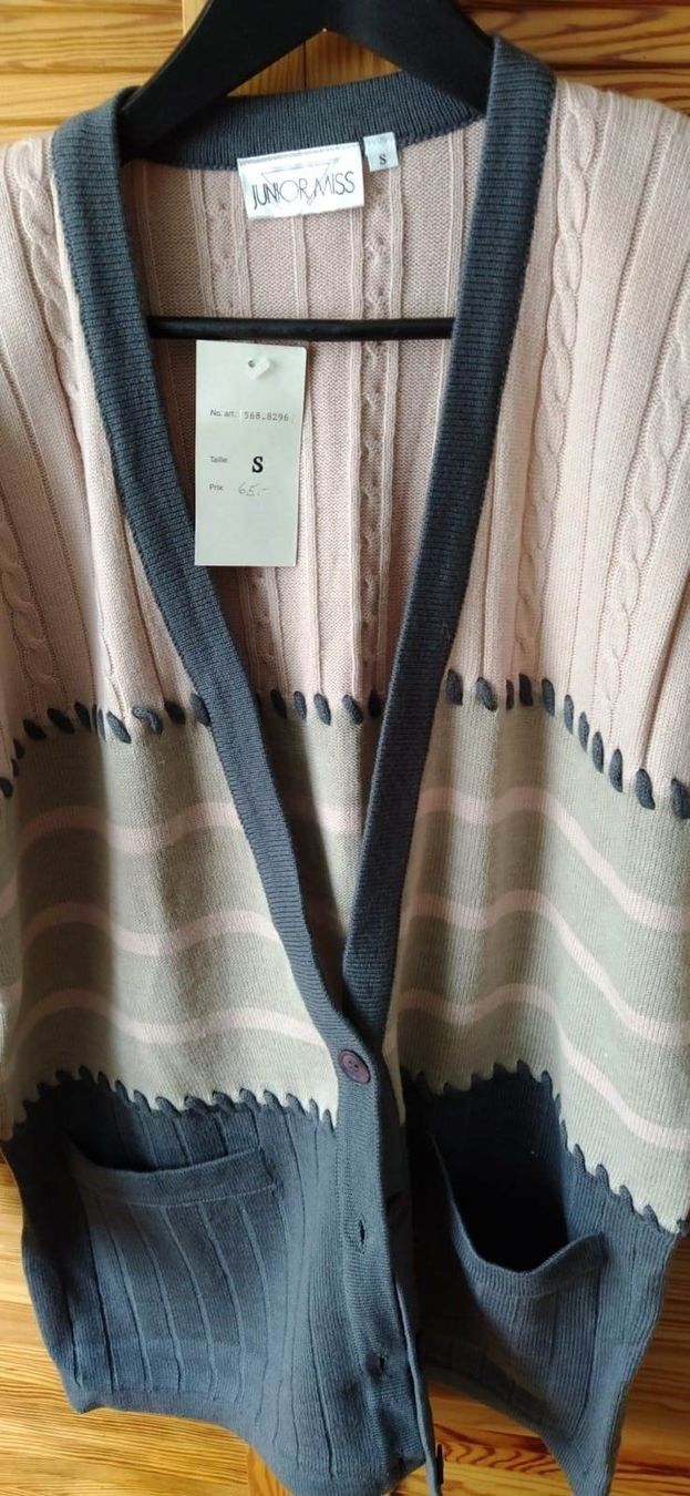 Giacche: Strickjacke mit Schulterpolster - Grösse S - – Nuovo e nell'imballaggio originale da Zürich venduto da -italo- 3