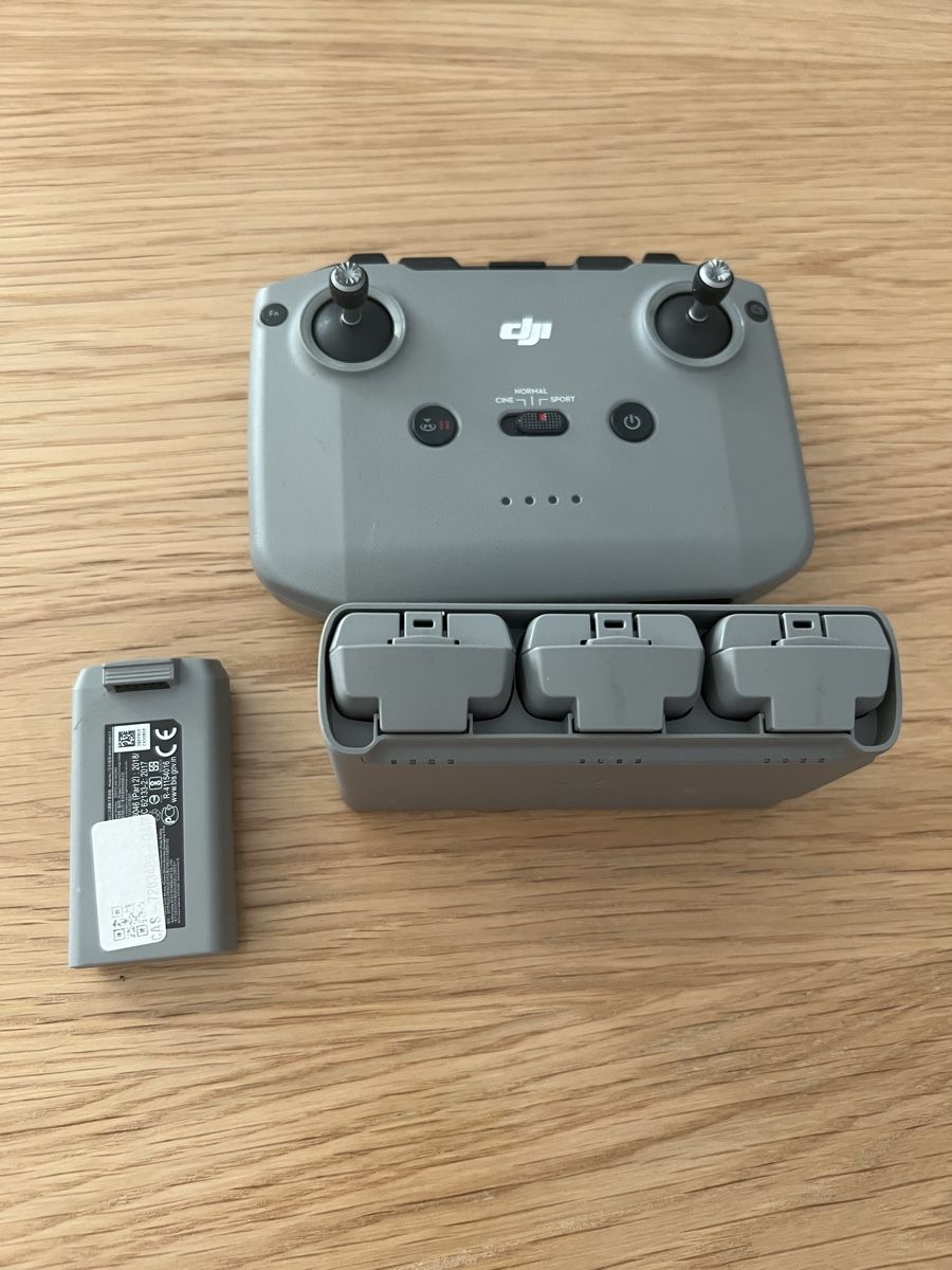 DJI RC Kits de montage: DJI Mini 2 Zubehör  – D'occasion à Holziken par 181281 1