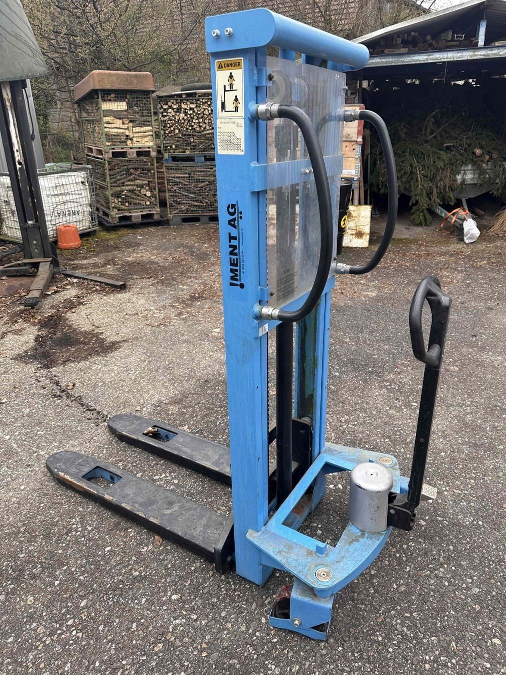 Gabelstapler & Hubwagen: Robuster Handhubwagen, Ersatzteilspender! – Defekt aus Deitingen von Silinus 2