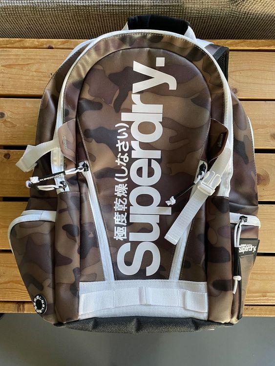 Superdry Mono Tarp Backpack Kaufen auf Ricardo