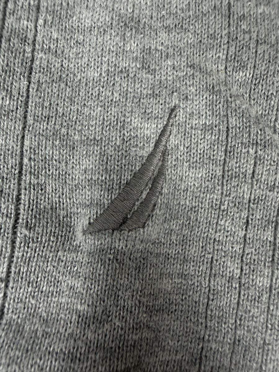 Maglioni & Felpe: Pull sans manches Nautica Gris - L  – Nuovo (secondo la descrizione) da Hauterive NE venduto da Leo_o 1