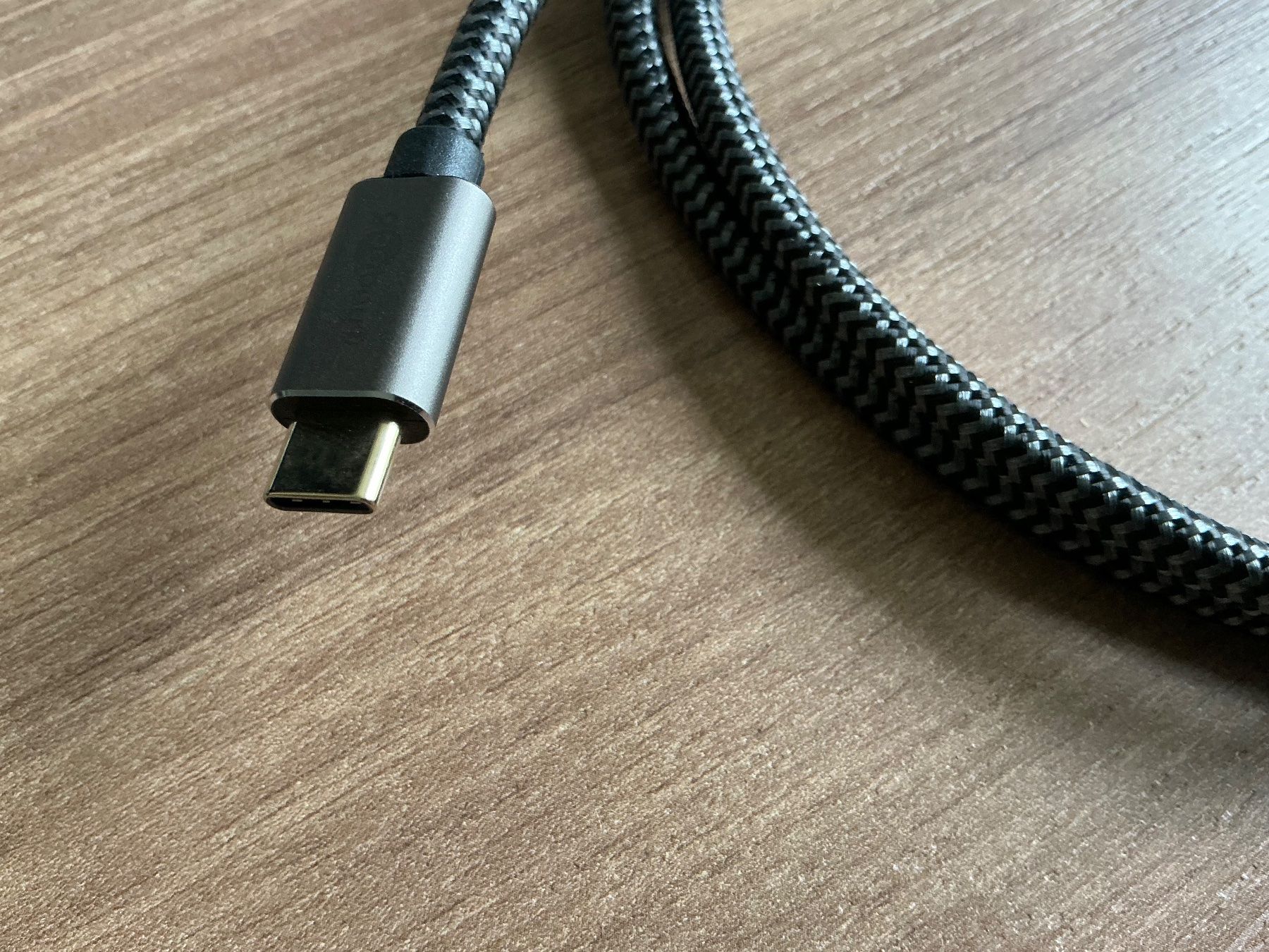Cavi: Video Adapter HDMI - USB-C – Usato da Zürich venduto da hub_h8vk 1