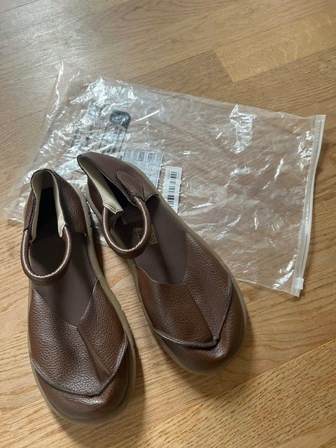 Scarpe da donna: Tanzschuhe braun – Usato da Steinmaur venduto da Dyleila 1
