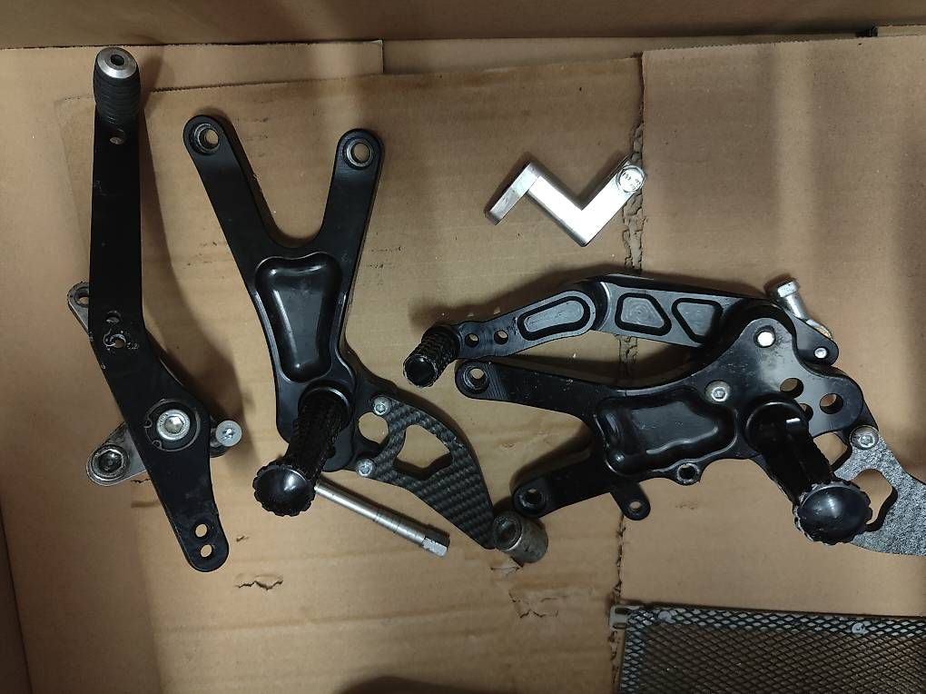 Alle Motorradersatzteile: Pedane Spider BMW S1000RR 2012/13 – Gebraucht aus Massagno von Lucky1976 2