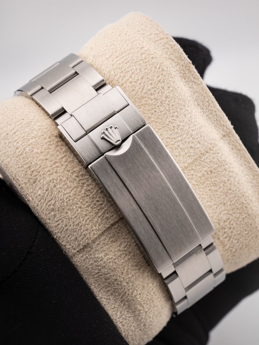 Rolex Uhren: Rolex Submariner 124060 – Gebraucht aus Zürich von Timely_Deals 5