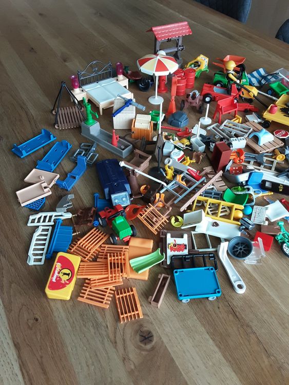 Playmobil Giocattoli: Playmobil diverse Einzelteile – Usato da Unterägeri venduto da KRD7 1