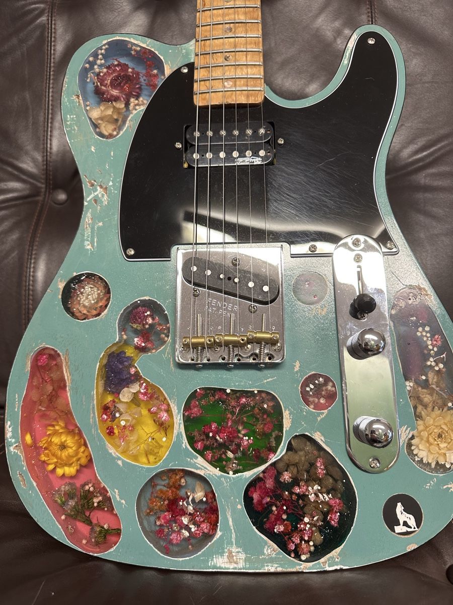 Musikinstrumente: Dämmel Telecaster „ da fluors“ – Neu (gemäss Beschreibung) aus Tschierv von Screamingwolfguitars