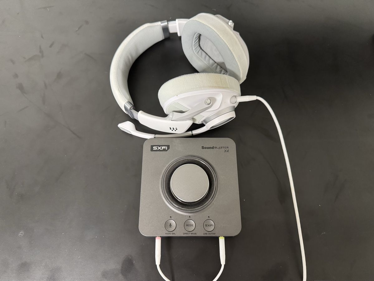 Kopfhörer: Creative Sound Blaster X4 + Epos H6 Pro open – Gebraucht aus Hallwil von Zeh23