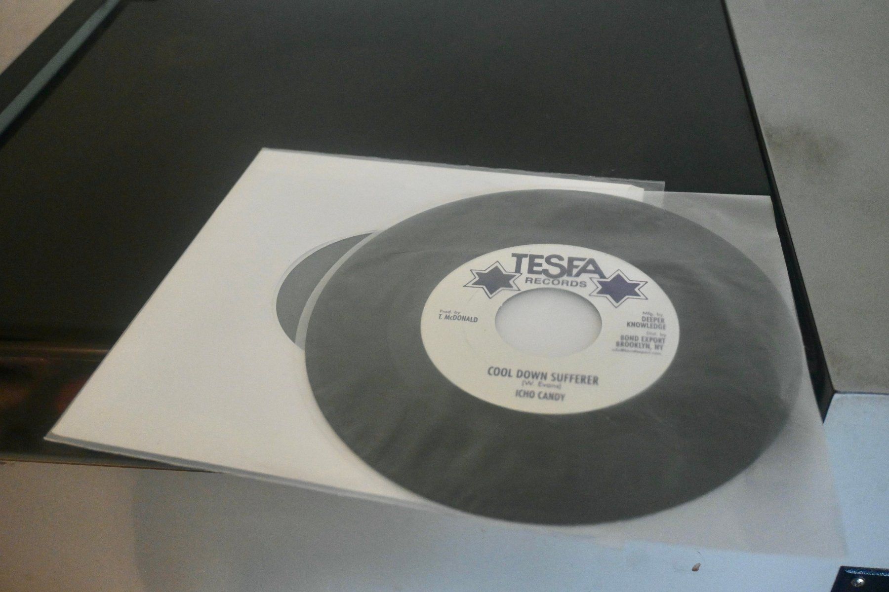 Dischi in vinile: Icho Candy – Cool Down Sufferer   ROOTS 7" EXELLENT- – Usato da Pfaffhausen venduto da mono_rec 1