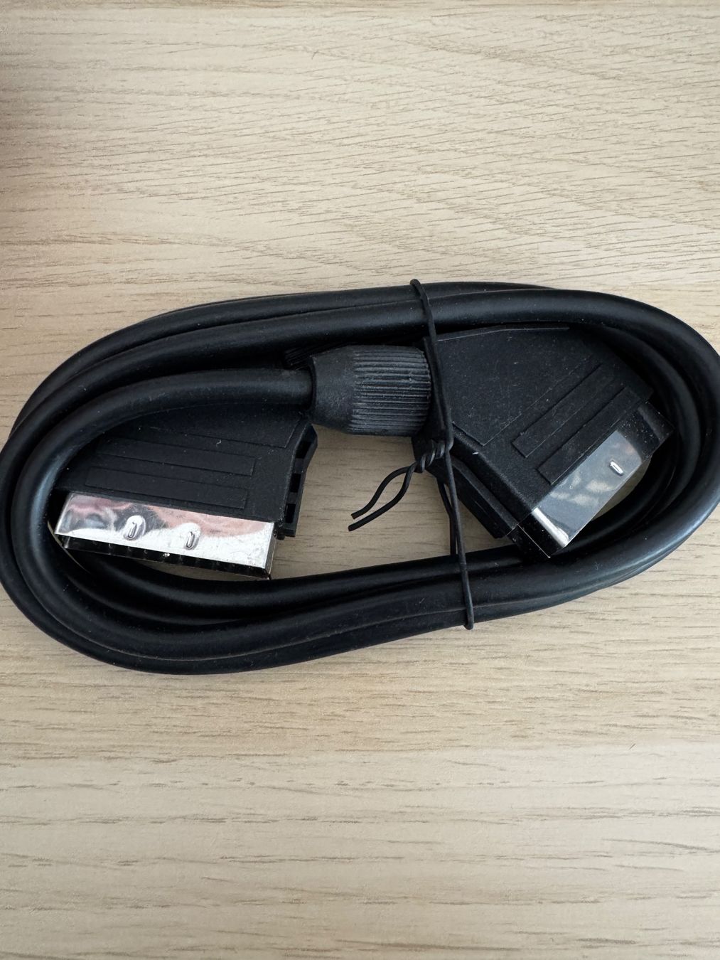 Cavi: SCART Kabel - Neu! – Nuovo e nell'imballaggio originale da Zürich venduto da fresh0001 1