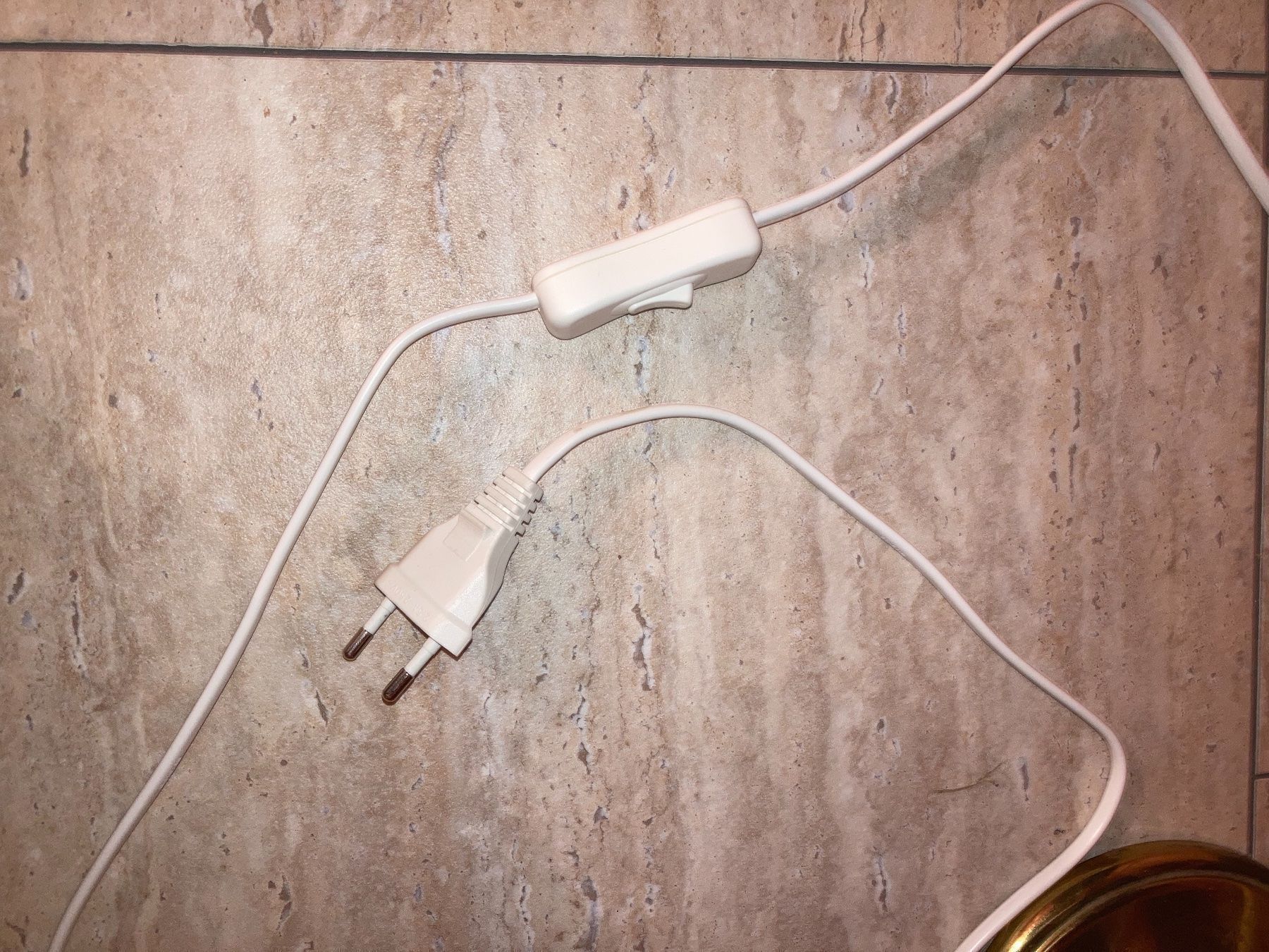 Lampade: Tischlampe, Lampe – Usato da Neftenbach venduto da 889095 7