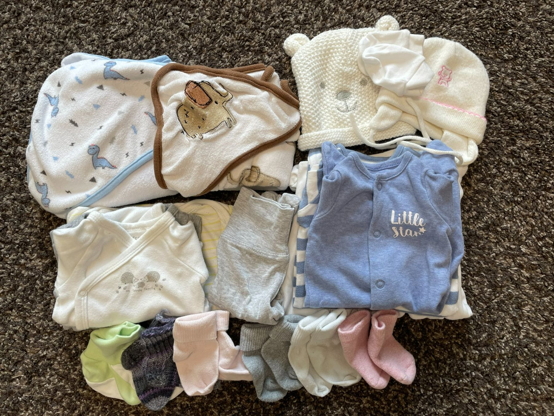 Lotti di vestiti: Baby Kleiderpaket Grösse 50-56 – Usato da Kloten venduto da schunksz 3