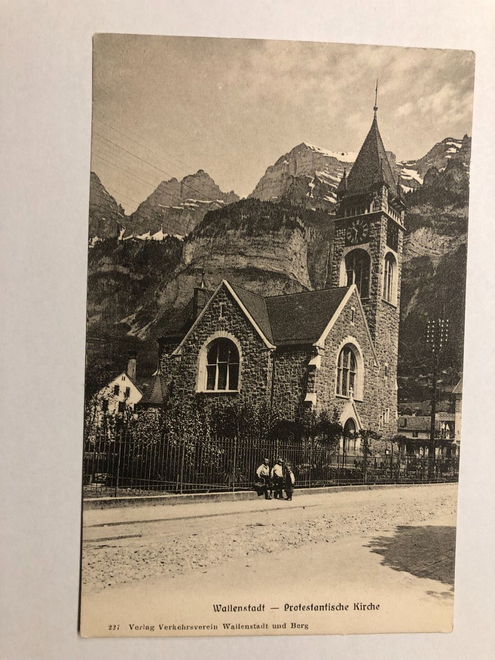 Cartes postales: Ansichtskarte Wallenstadt - Protestantische Kirche alt – D'occasion à Pfäffikon ZH par Waltoversand
