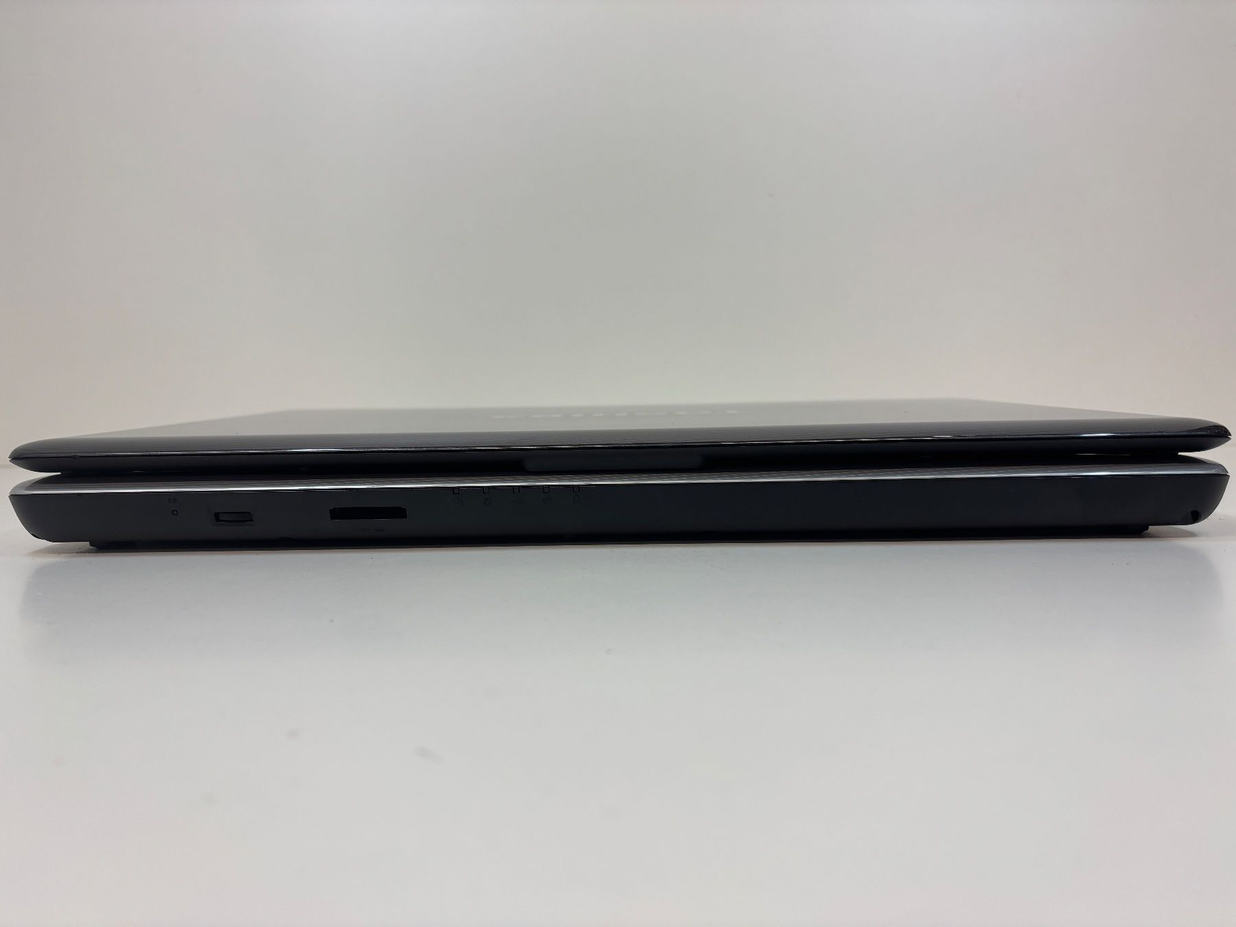 Toshiba Notebooks: Notebook 17.3" Toshiba Satellite Pro, Intel Core i3, DEFEKT – Defekt aus Lachen SZ von alcom-electronics 3