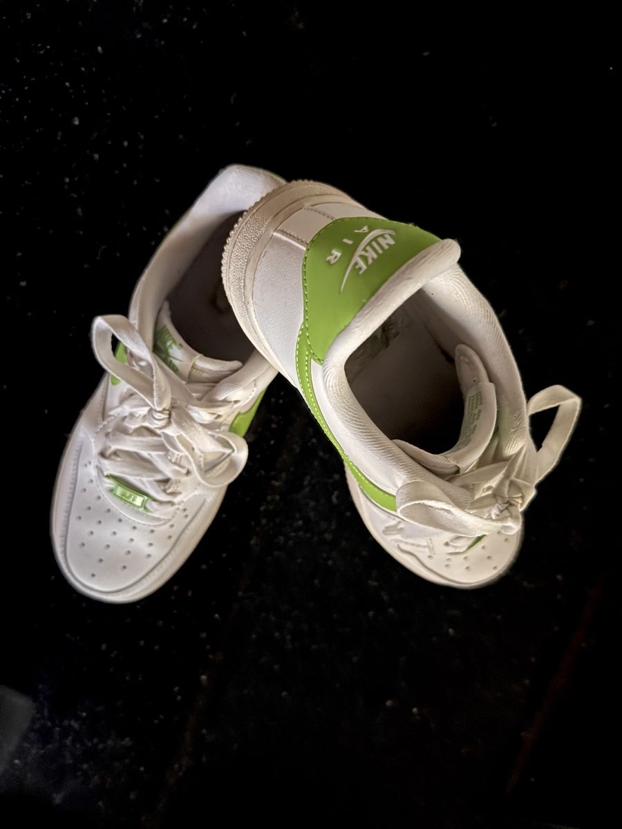 Nike Chaussures femmes: Nike Air Force 1 – D'occasion à Würenlingen par noe_6gkf 1