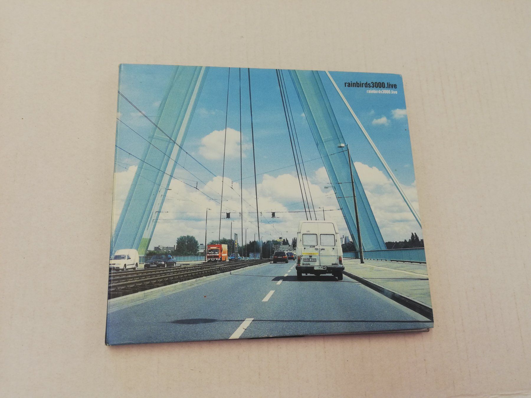 CD: RAINBIRDS - RAINBIRDS3000.LIVE – Usato da Bern venduto da Vinylsound.ch