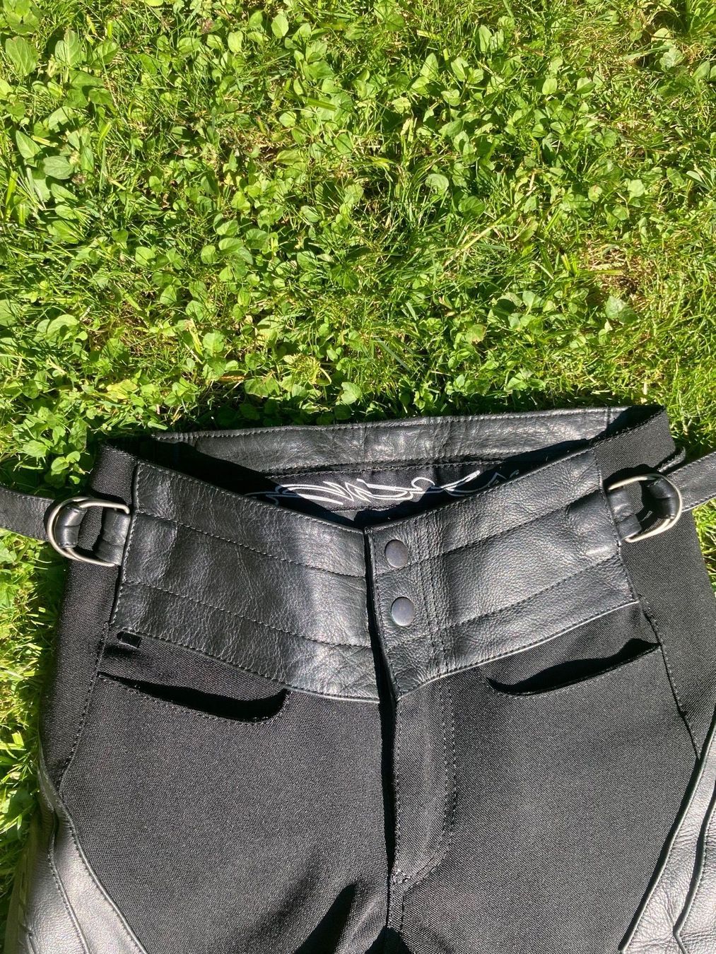 Hosen: Motorradhose Töffhose Leder Damen 34 – Gebraucht aus Oetwil am See von abtDesign 1