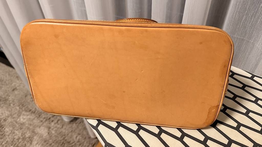 Taschen für Damen: Louis Vuitton Alma Monogram – Gebraucht aus Bern von chiecool 4