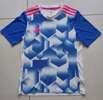 T-shirt sport Adidas taille 13-14 ans