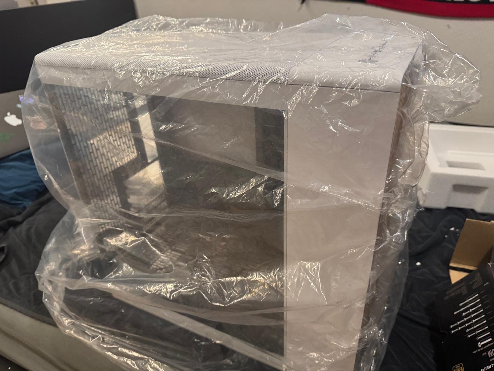 Fractal Gehäuse: FRACTAL North XL - PC Gaming case – Gebraucht aus HUENENBERG von PLAG1971 3