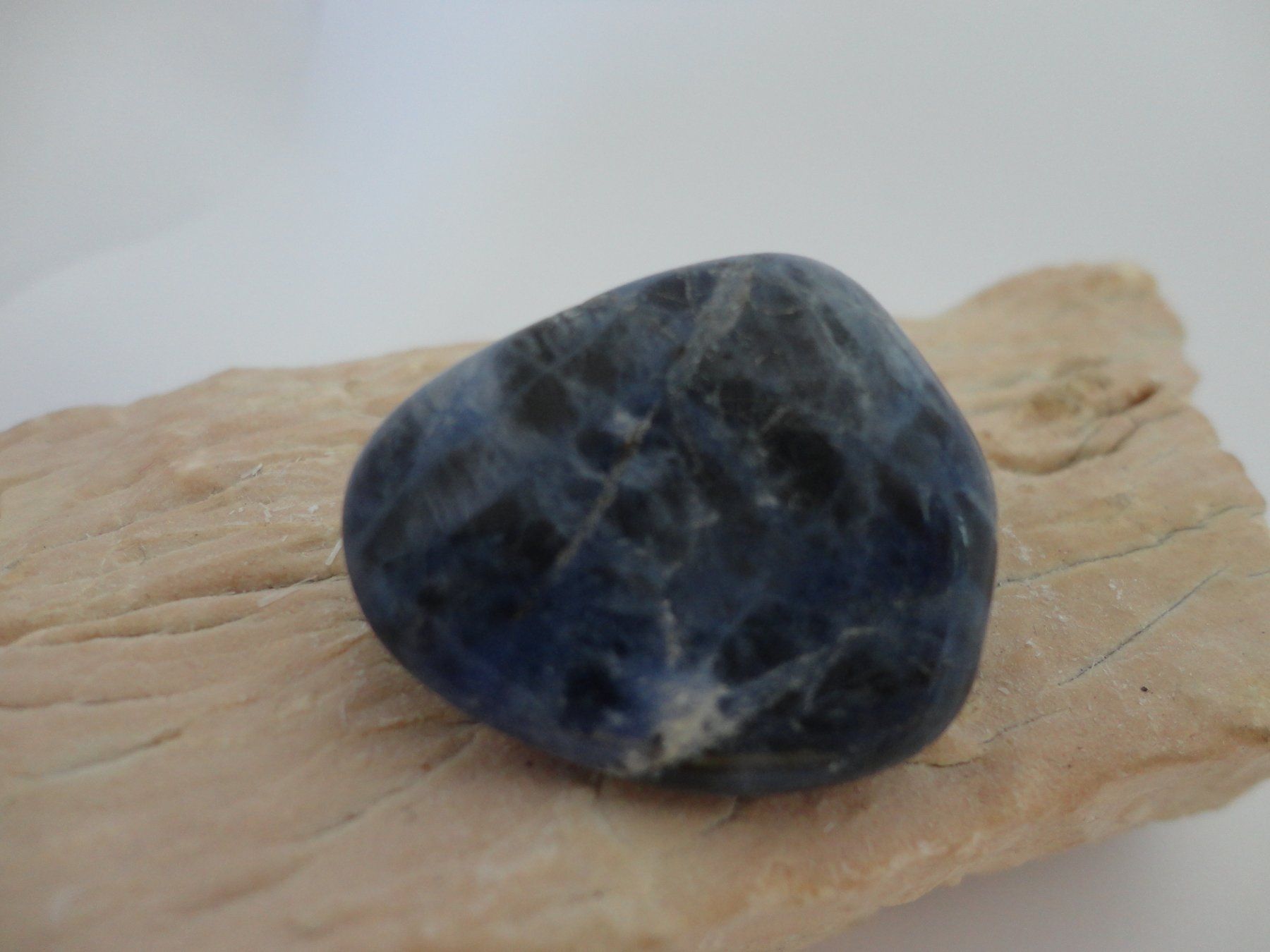 Mineralien & Heilsteine: Sodalith Heilstein – Neu (gemäss Beschreibung) aus Biberist von Steine