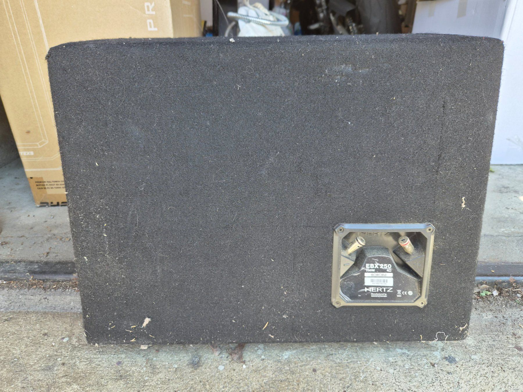 Lautsprecher: Caisson Basse Hertz 700W@4 Ohm – Gebraucht aus Sierre von dc0one 1