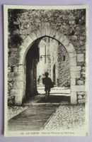 La Turbie - Porte de l' enceinte du XIIIe sècle