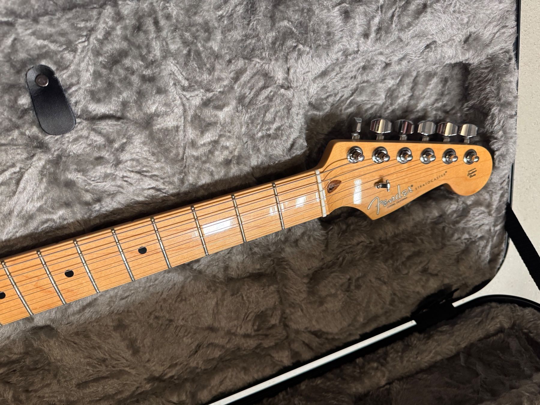 Strumenti musicali: Fender Stratocaster in Black – Usato da Pfäffikon ZH venduto da MM8619 1