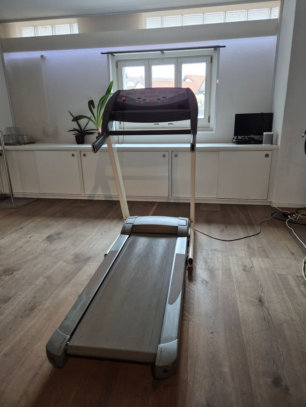 Tunturi Hometrainer: Tunturi J4F Laufband – Usato da Liebefeld venduto da Jochen_Bern