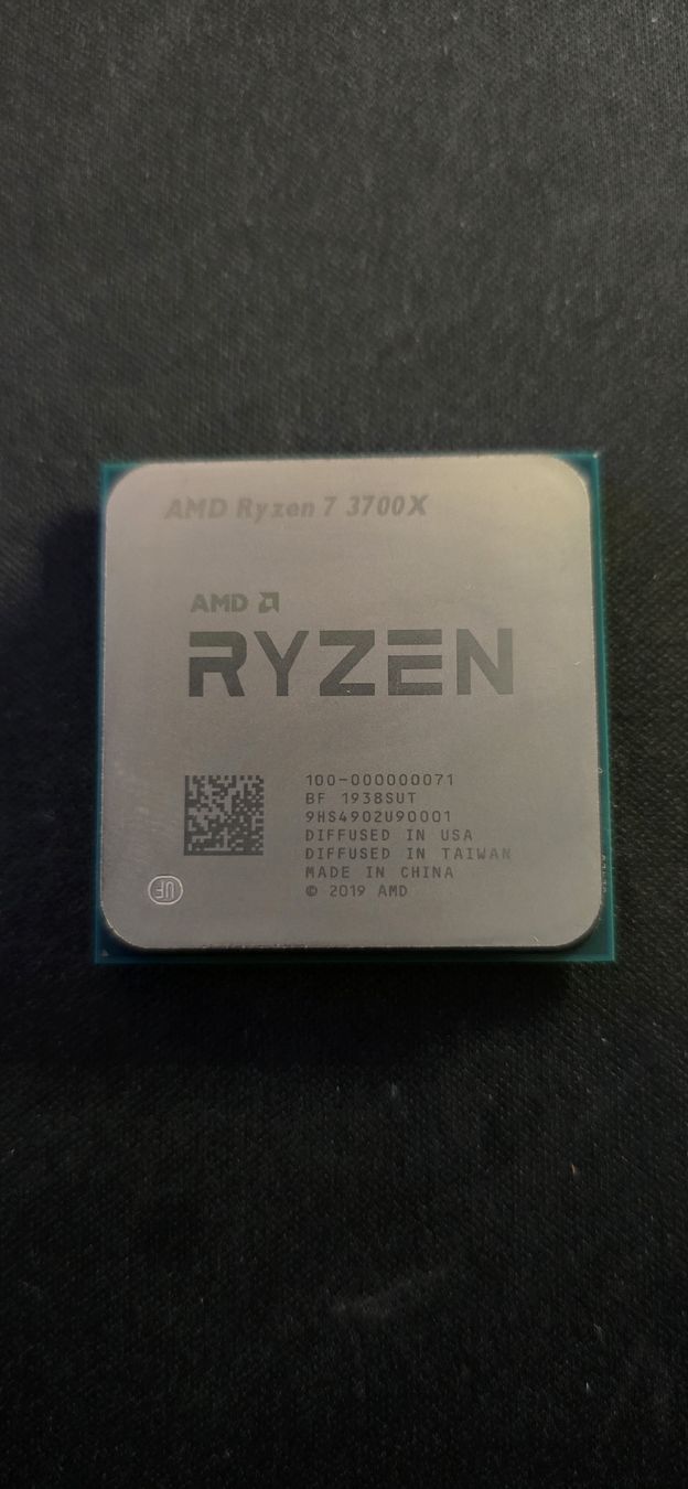Amd PCs: Amd ryzen 3700x – D'occasion à langnau am albis par GeebusRex