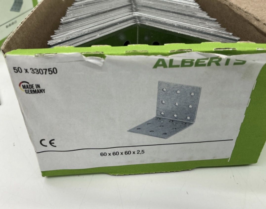 Alle Werkzeuge: 50x Lochplattenwinkel – Neu und originalverpackt aus Buchs AG von Werkstatt-Shop 2