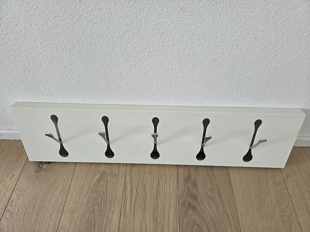 Garderobe: Praktische Garderobe – Gebraucht aus Maienfeld von ale_rm87 2