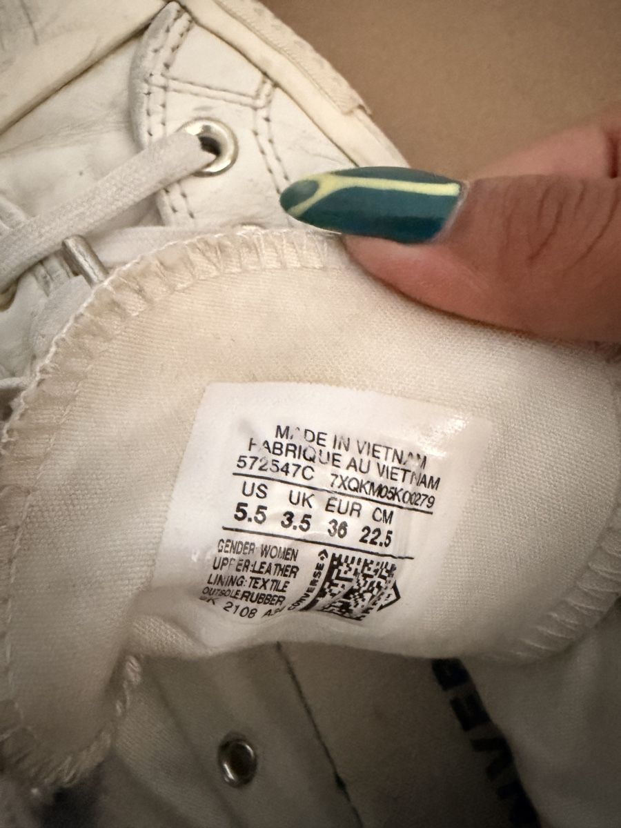 Converse Damenschuhe: CONVERSE BEIGE WEISS  – Gebraucht aus Winterthur von ala_yp6g 2