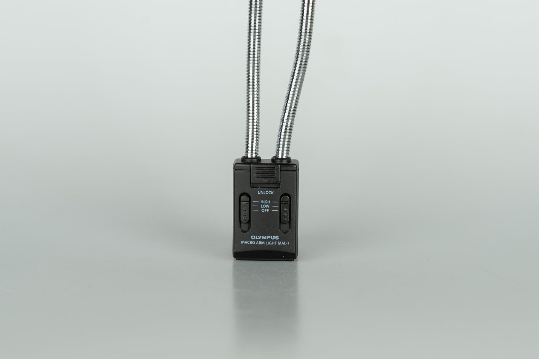 Lampade: Olympus MAL-1 Makro LED Leuchte – Usato da Frauenfeld venduto da foto_winiger_gmbh 6
