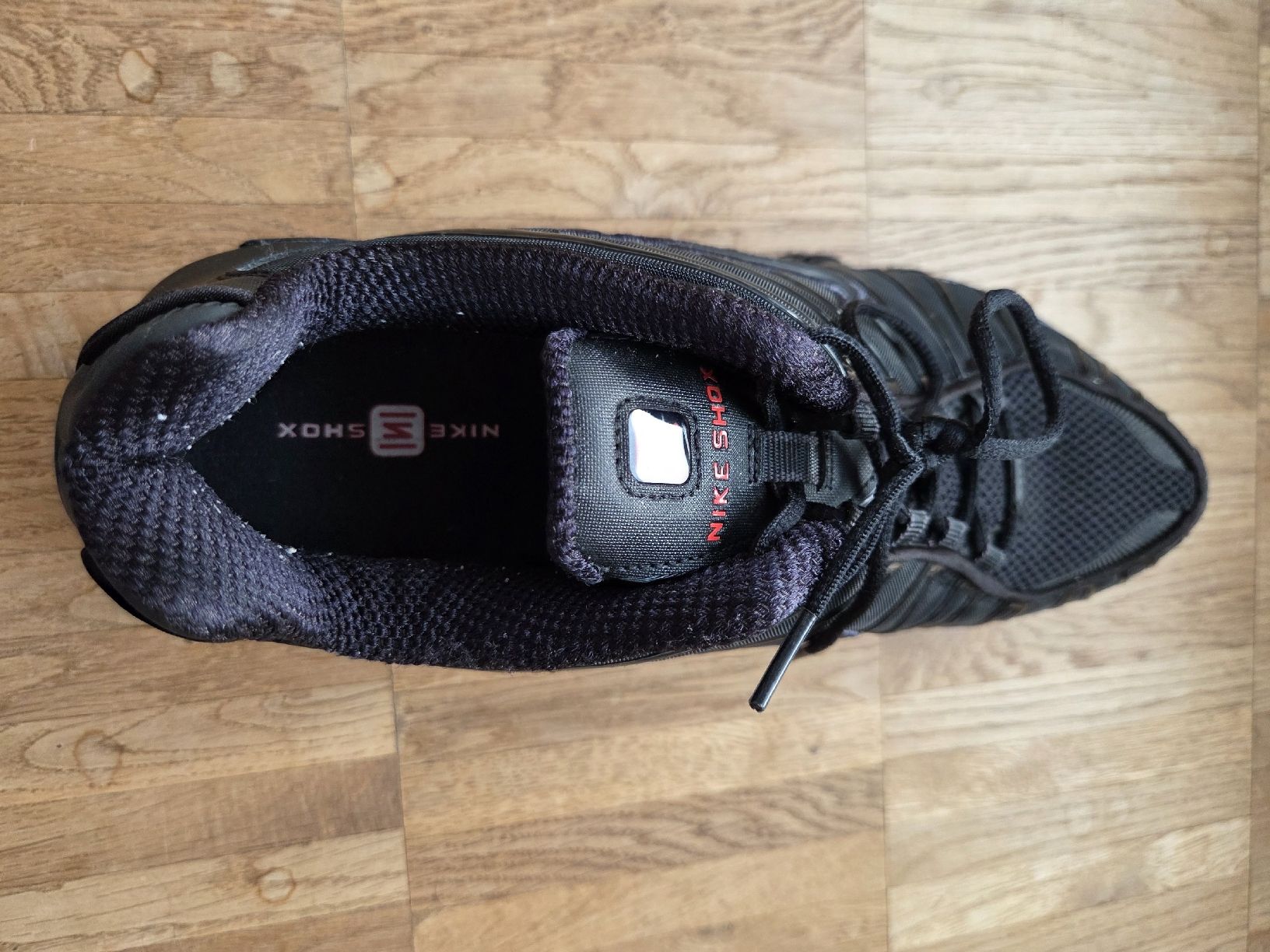 Nike Scarpe da uomo: Nike Shox, schwarz, Grösse 44 – Usato da Zürich venduto da Billy0808 5