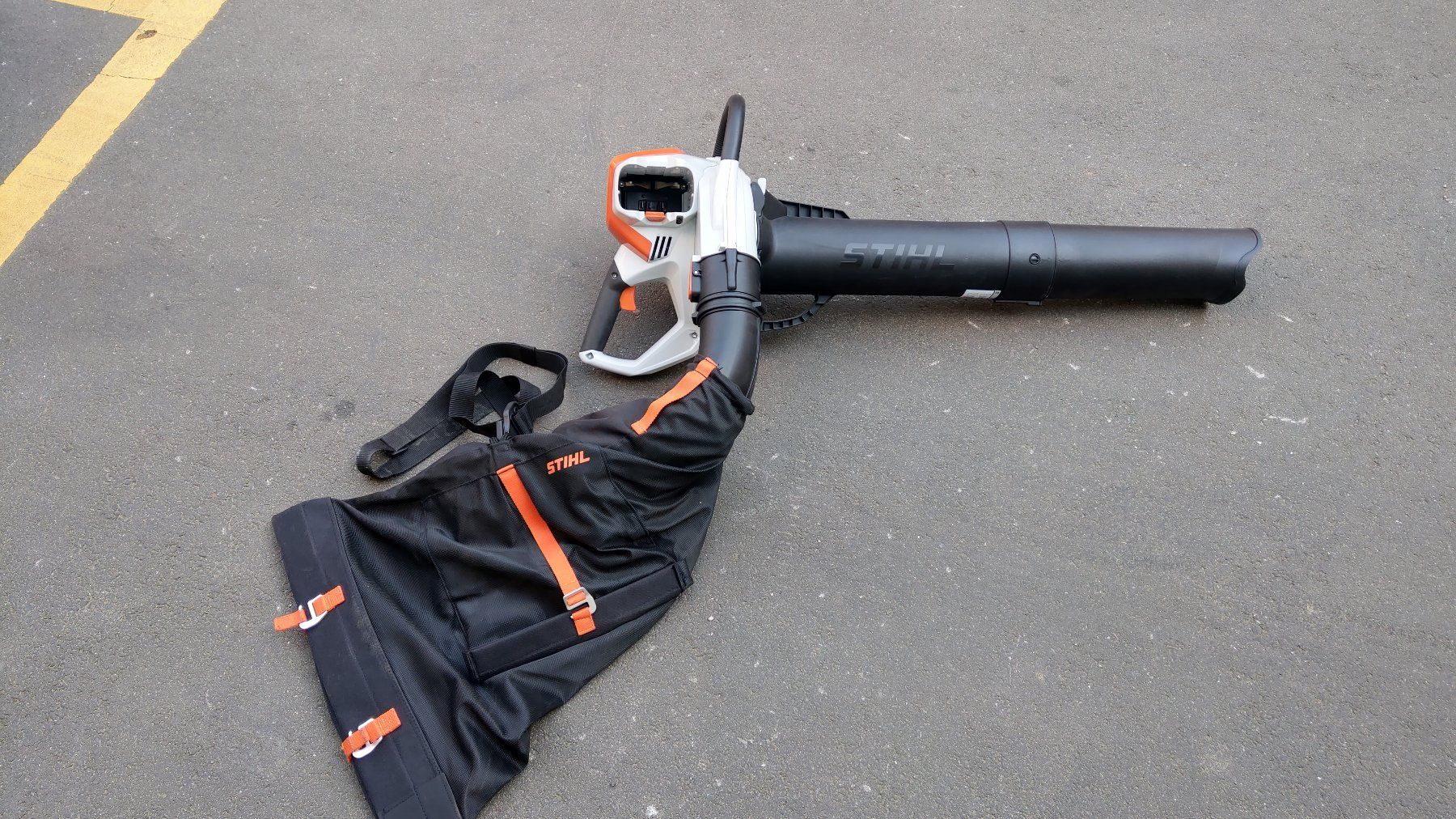 Stihl Laubbläser & Laubsauger: Akku Saughäcksler Stihl SHA 140 – Neu (gemäss Beschreibung) aus Bern von ksliqbe