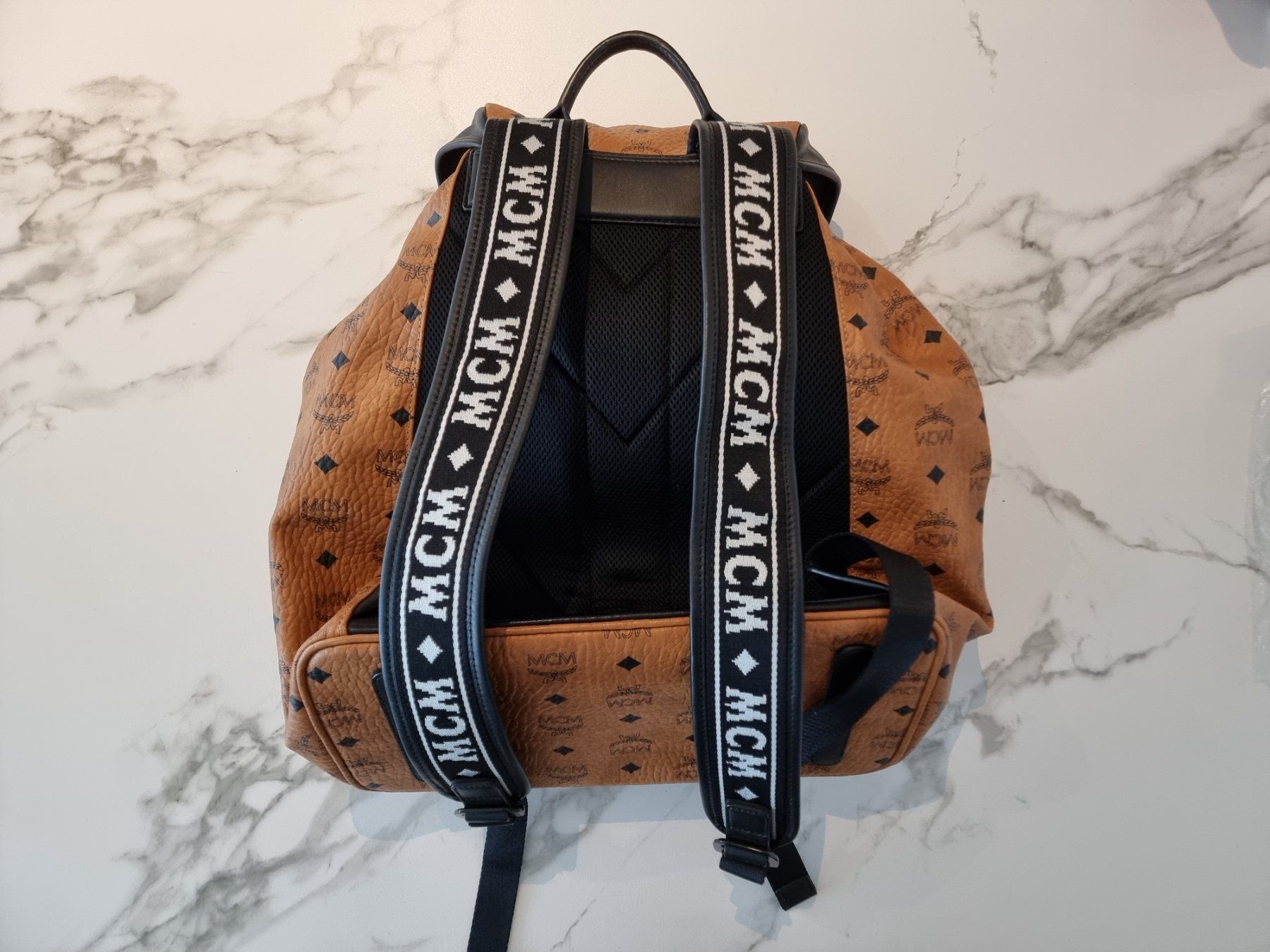 Mcm Zaini: 💛 MCM Special Edition: Raymonde Backpack – Usato da Zürich venduto da TrueTrade 1
