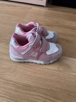 Sneaker Gr 24