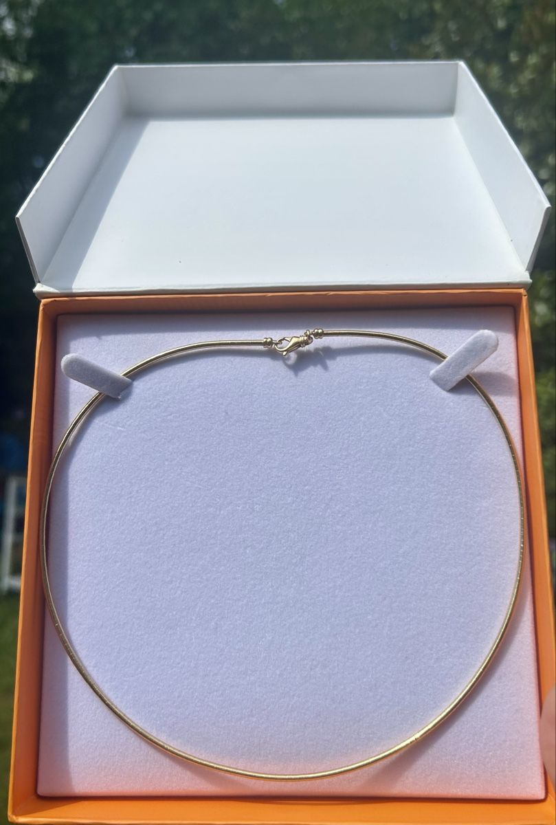 Colliers: Collier cable omega or 750 – D'occasion à Chambésy par han_wvl7 2