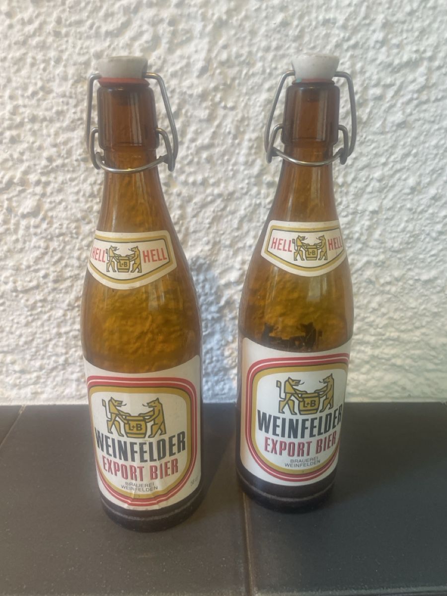 Bicchieri, Caraffe & Bottiglie: 2 Antike Bierflaschen Weinfelder Export Bier 1968 – Usato da Winterthur venduto da cheerio97 1