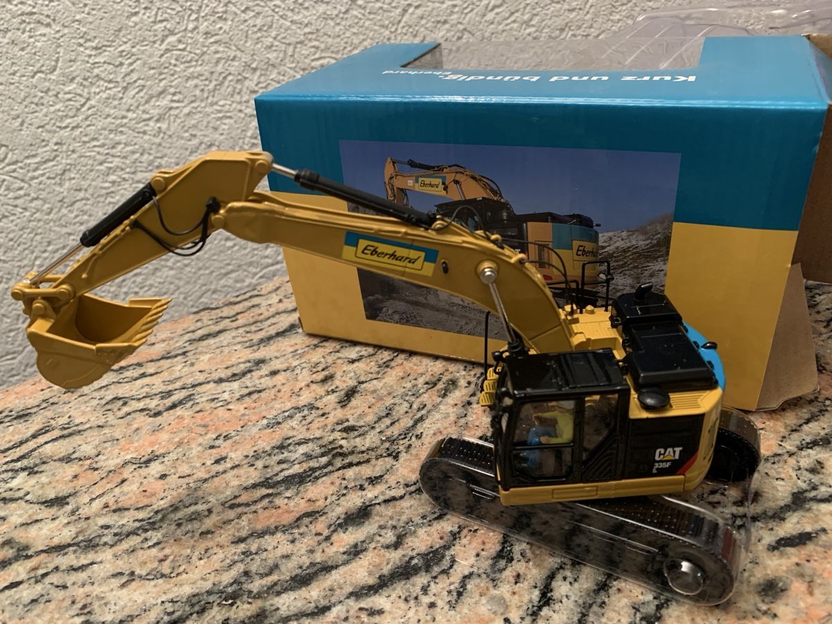 Caterpillar Kit di modellismo & Modellini statici: Cat 335 FL Hydraulikbagger 1:50 NEU – Nuovo e nell'imballaggio originale da Birmenstorf AG venduto da Fhauri 3