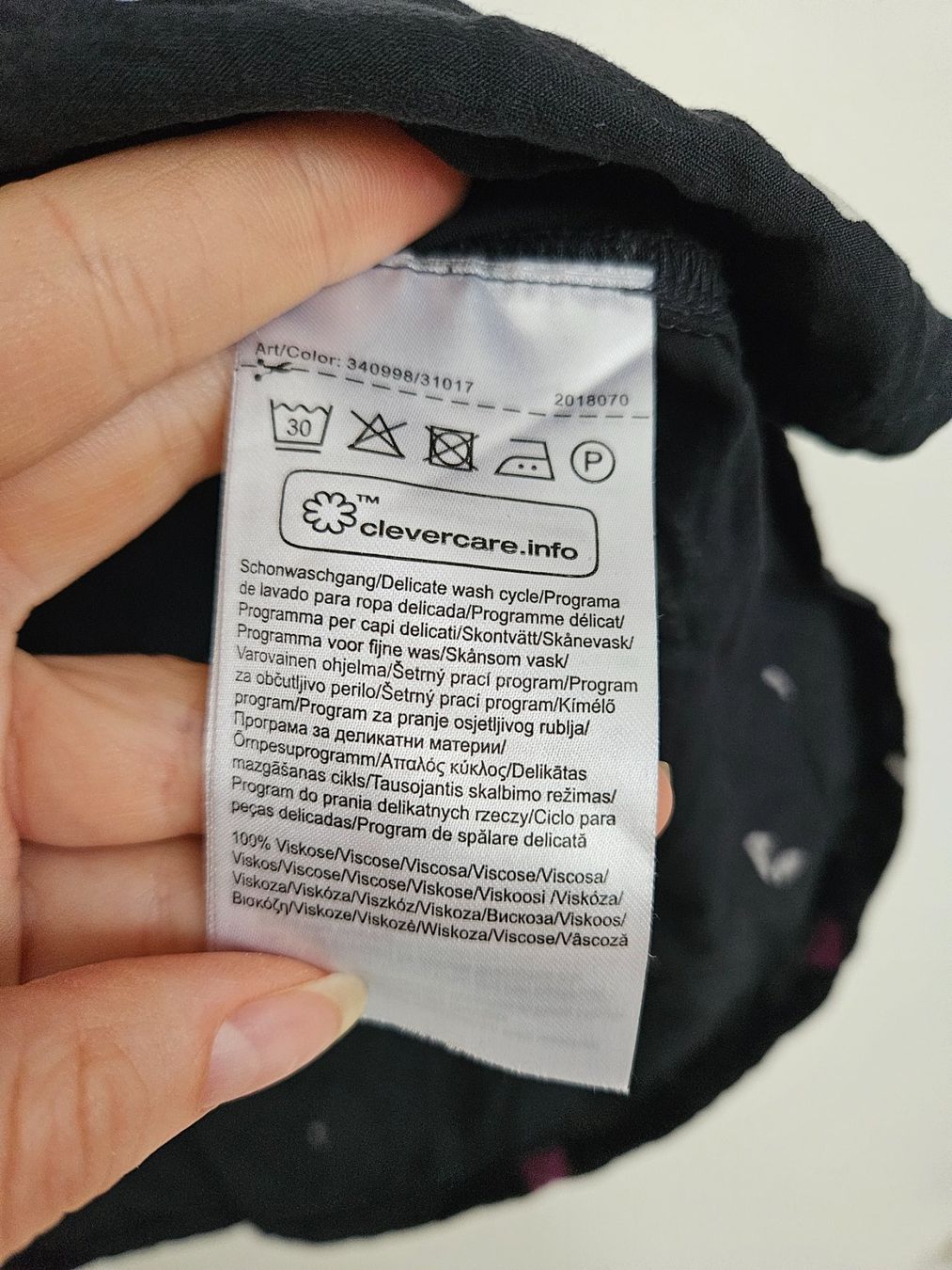 Chemisiers: Bluse mit süßem Muster Gr.34 – D'occasion à Schaffhausen par sabrina915 3