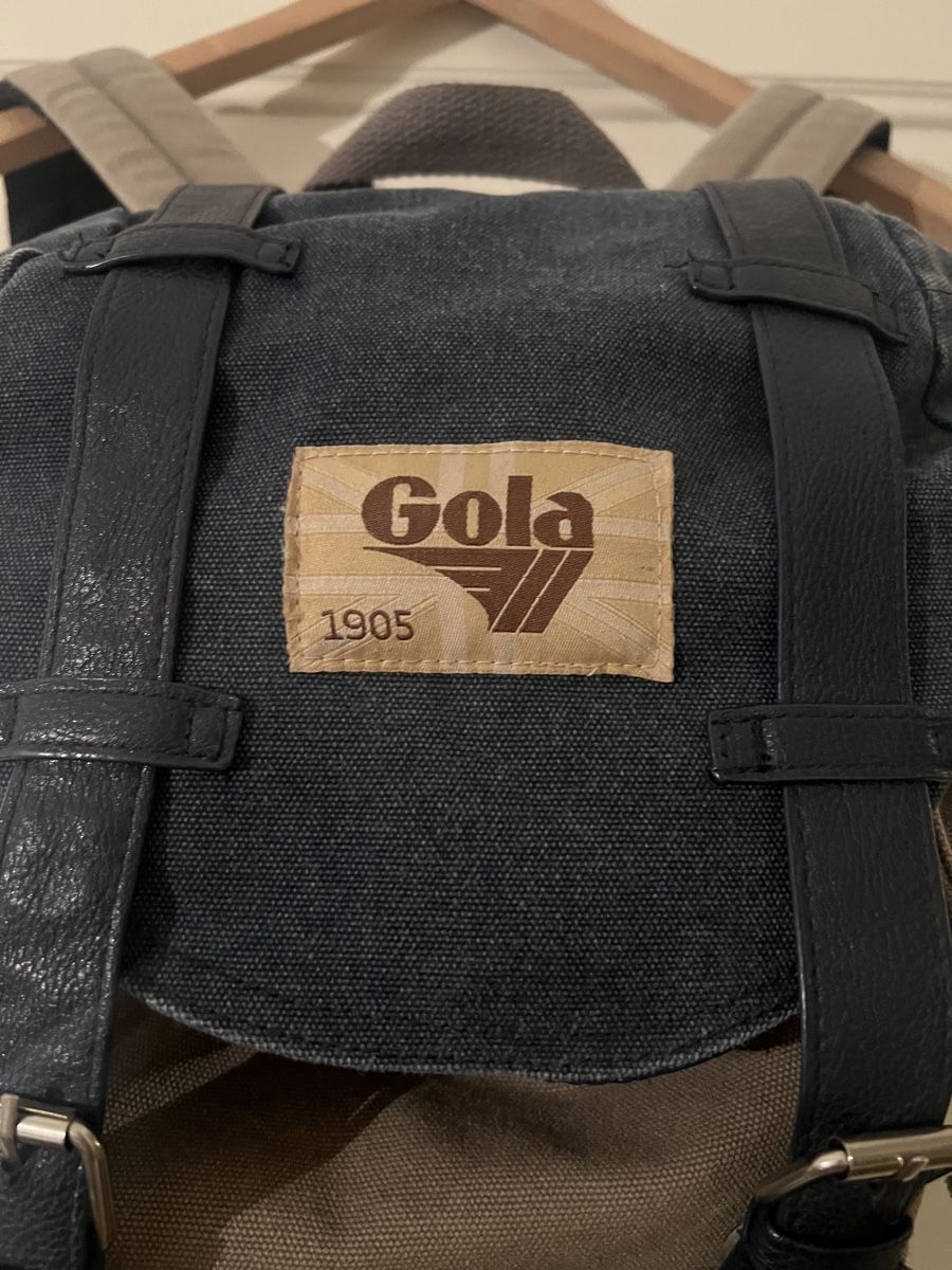 Zaini: Retro Gola Rucksack – Usato da Basel venduto da evaelette 1