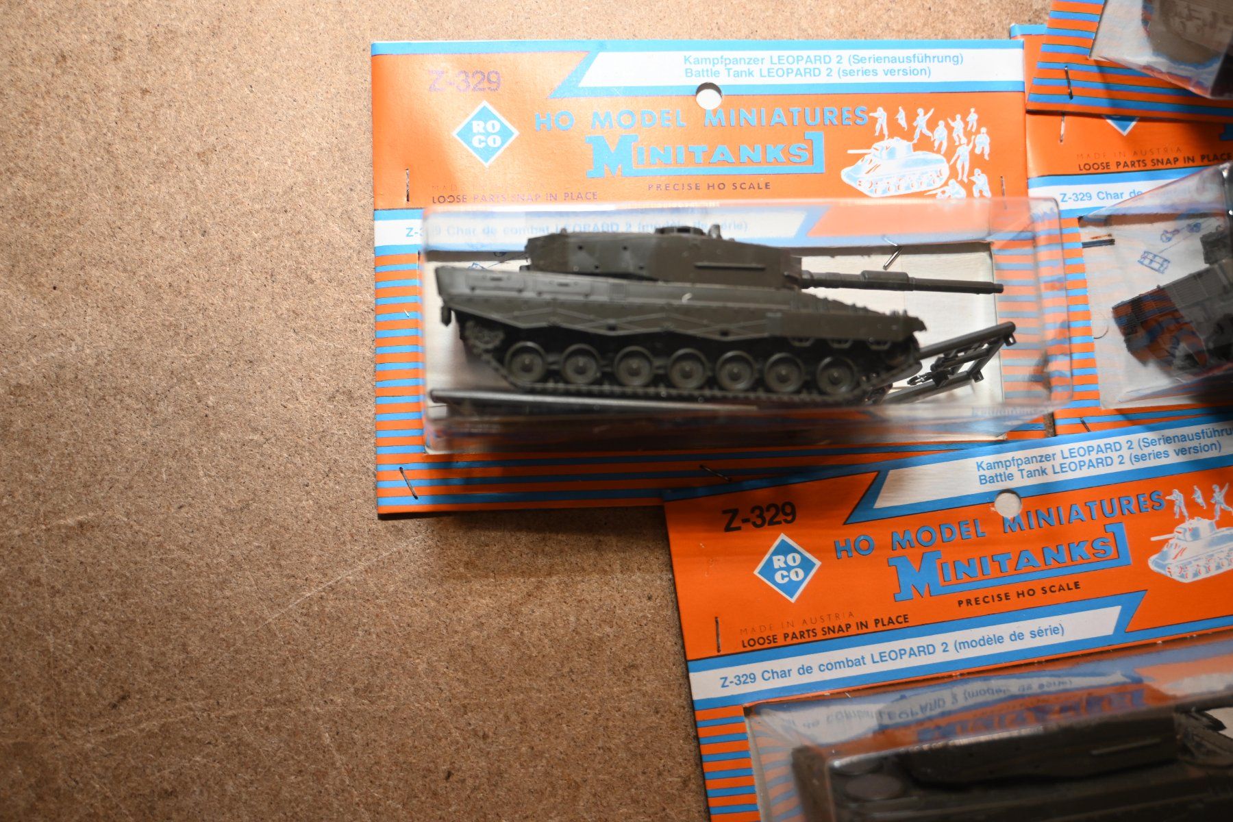 Roco Trains électriques: Konvolut 5 ROCO Mini Tanks Leopard 2 Kampfpanzer – D'occasion à Laupen ZH par Zmoewe 3
