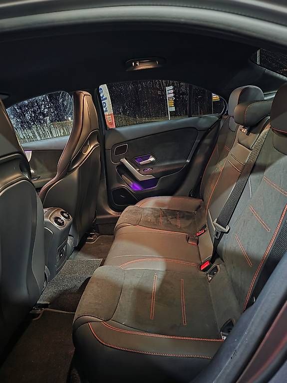 Automobili: Mercedes Benz A35 AMG Limousine – Usato da Nussbaumen AG venduto da Brianbooli 4