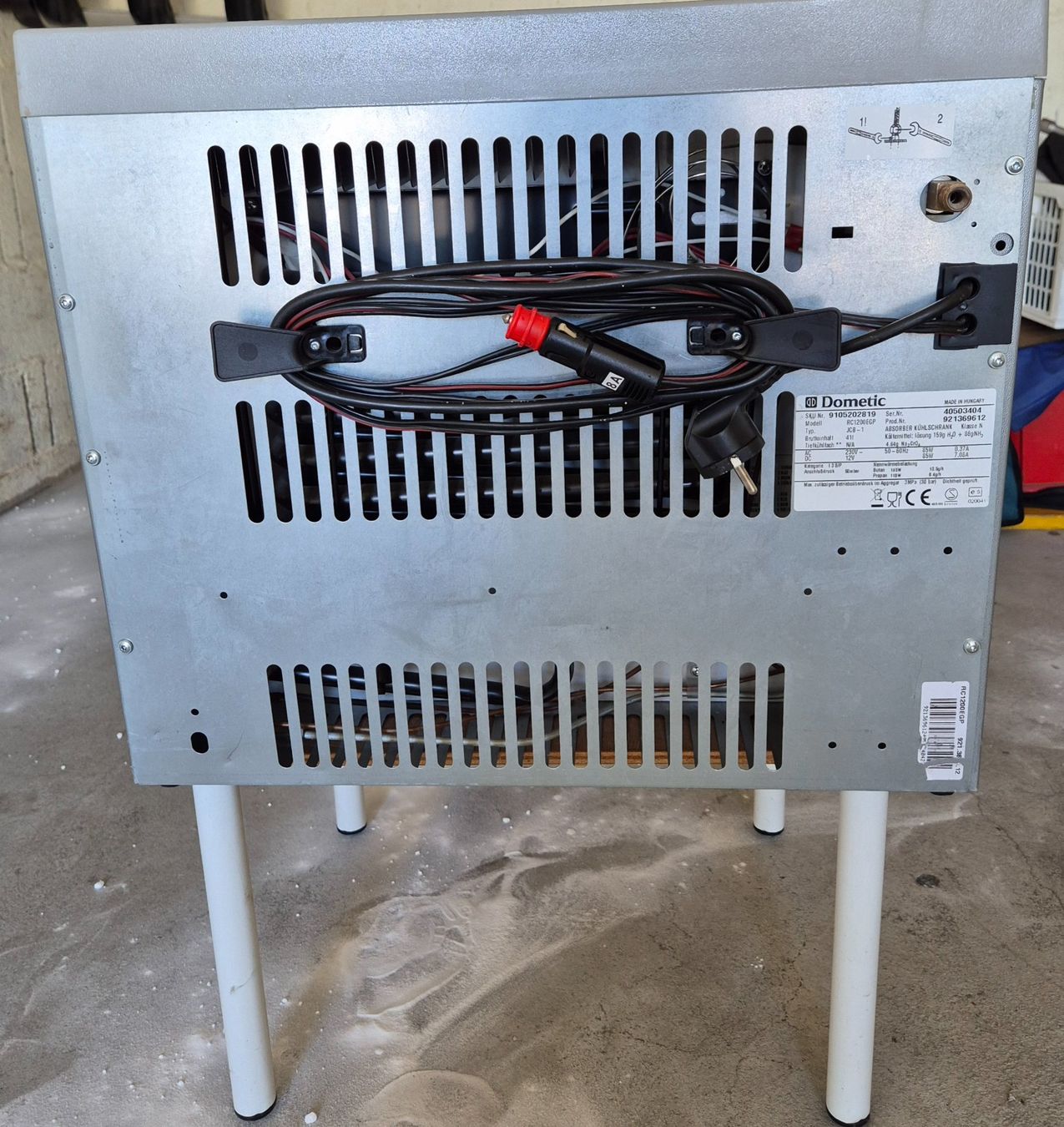 Frigoriferi & Refrigeratori: DOMETIC RC1200EGP Glacière – Usato da Neuchâtel venduto da domgou49 2