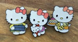 3x Pin Hello Kitty