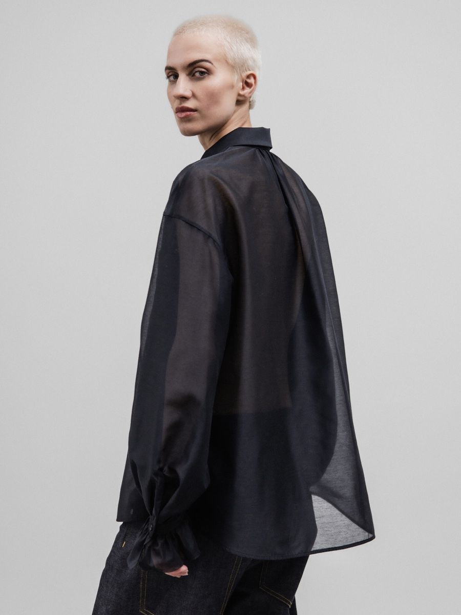 Lis Lareida Camicette: LIS LAREIDA Alyssa Sheer Long Sleeve Oversized Blouse Ruffle – Usato da Münchenstein venduto da B771 2