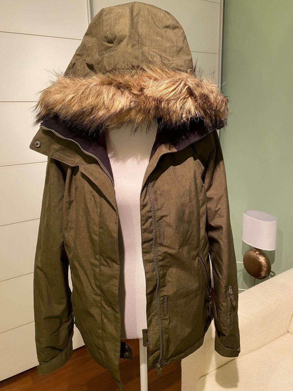 Giacche: Winterjacke Roxy Grösse S/M – Nuovo (secondo la descrizione) da Brüttisellen venduto da kat_g7jv