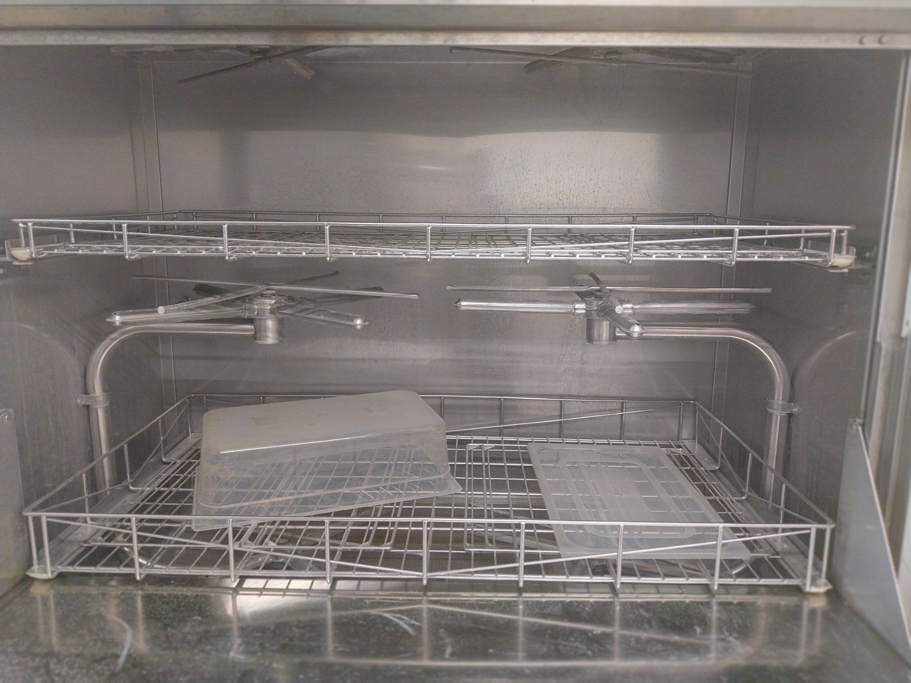 Tutte le macchine: Tecniplast Laveur Easy 400 – Usato da Plan-les-Ouates venduto da ecl_ds57 2